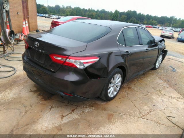 Photo 3 VIN: 4T1B11HK3JU112248 - TOYOTA CAMRY 