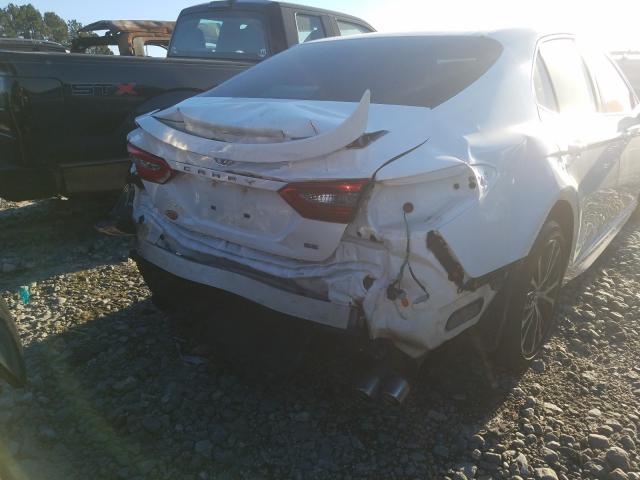 Photo 8 VIN: 4T1B11HK3JU126926 - TOYOTA CAMRY L 