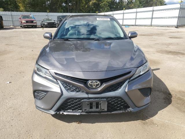 Photo 4 VIN: 4T1B11HK3JU126943 - TOYOTA CAMRY L 