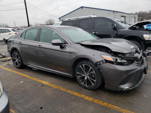 Photo 3 VIN: 4T1B11HK3JU128319 - TOYOTA CAMRY L 