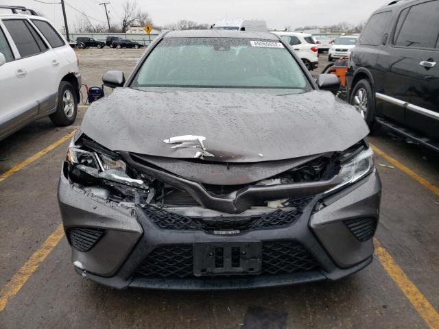 Photo 4 VIN: 4T1B11HK3JU128319 - TOYOTA CAMRY L 