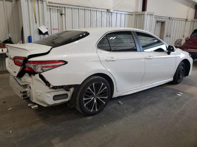 Photo 2 VIN: 4T1B11HK3JU129678 - TOYOTA CAMRY 