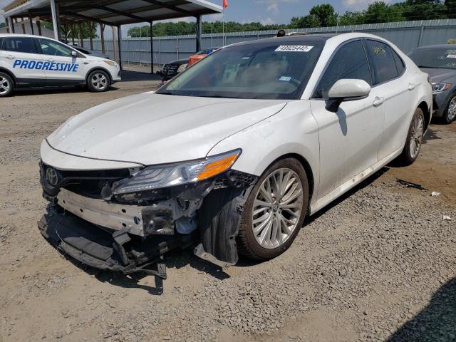 Photo 1 VIN: 4T1B11HK3JU132077 - TOYOTA CAMRY L 