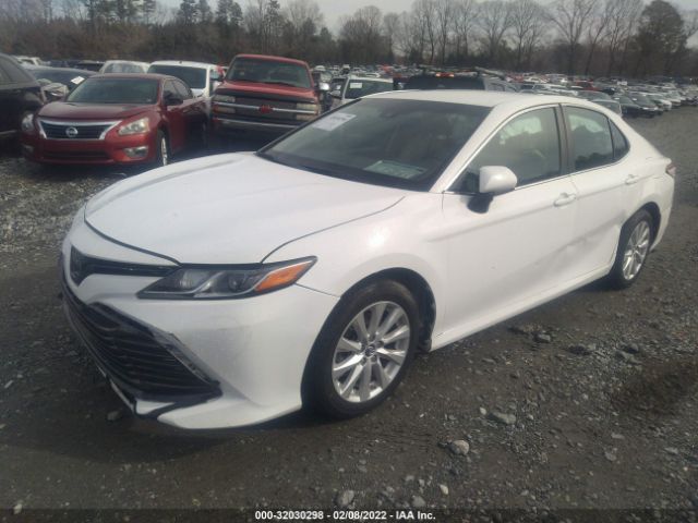 Photo 1 VIN: 4T1B11HK3JU142527 - TOYOTA CAMRY 