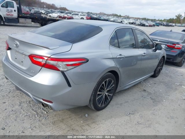 Photo 3 VIN: 4T1B11HK3JU144505 - TOYOTA CAMRY 