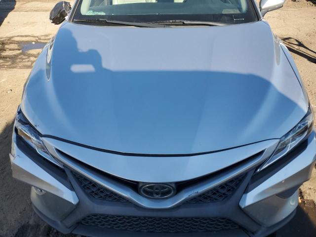 Photo 10 VIN: 4T1B11HK3JU148117 - TOYOTA CAMRY L 