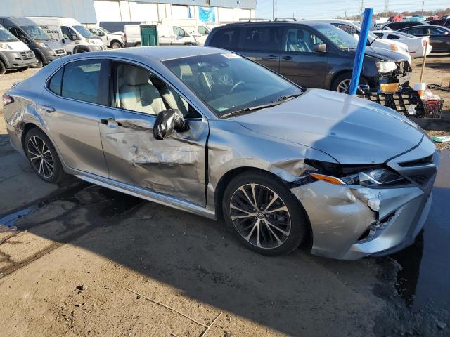 Photo 3 VIN: 4T1B11HK3JU148117 - TOYOTA CAMRY L 