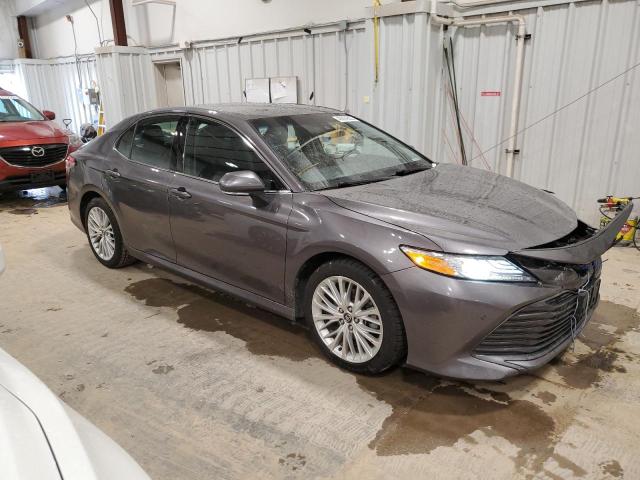 Photo 3 VIN: 4T1B11HK3JU154421 - TOYOTA CAMRY L 