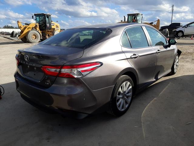 Photo 3 VIN: 4T1B11HK3JU155715 - TOYOTA CAMRY L 