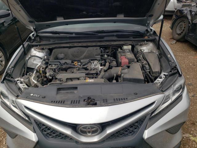 Photo 10 VIN: 4T1B11HK3JU504176 - TOYOTA CAMRY L 