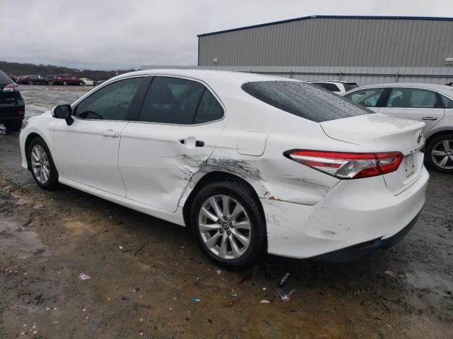 Photo 1 VIN: 4T1B11HK3JU505960 - TOYOTA CAMRY L 