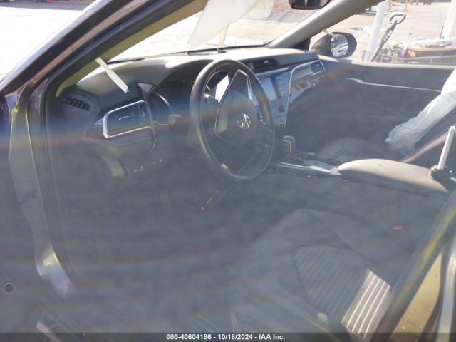 Photo 4 VIN: 4T1B11HK3JU510186 - TOYOTA CAMRY 