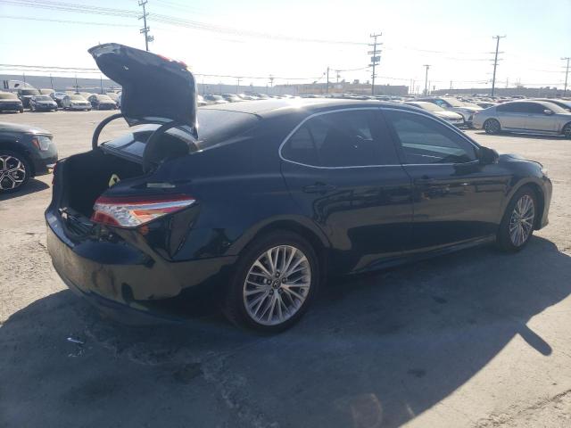 Photo 2 VIN: 4T1B11HK3JU513864 - TOYOTA CAMRY L 