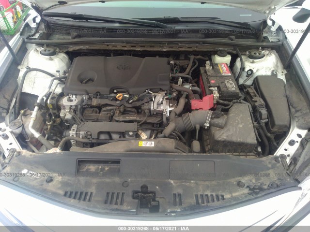 Photo 9 VIN: 4T1B11HK3JU518952 - TOYOTA CAMRY 