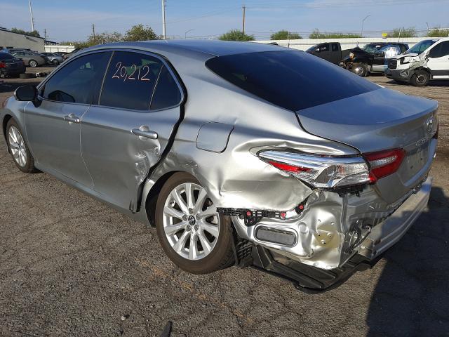 Photo 2 VIN: 4T1B11HK3JU521804 - TOYOTA CAMRY L 