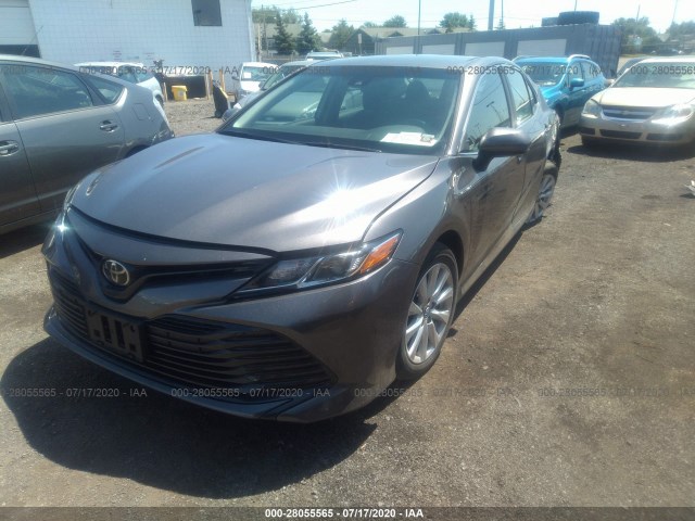 Photo 1 VIN: 4T1B11HK3JU522726 - TOYOTA CAMRY 