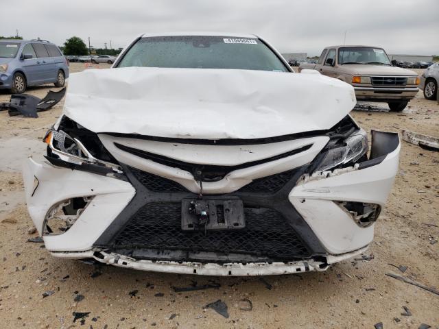 Photo 8 VIN: 4T1B11HK3JU523276 - TOYOTA CAMRY L 