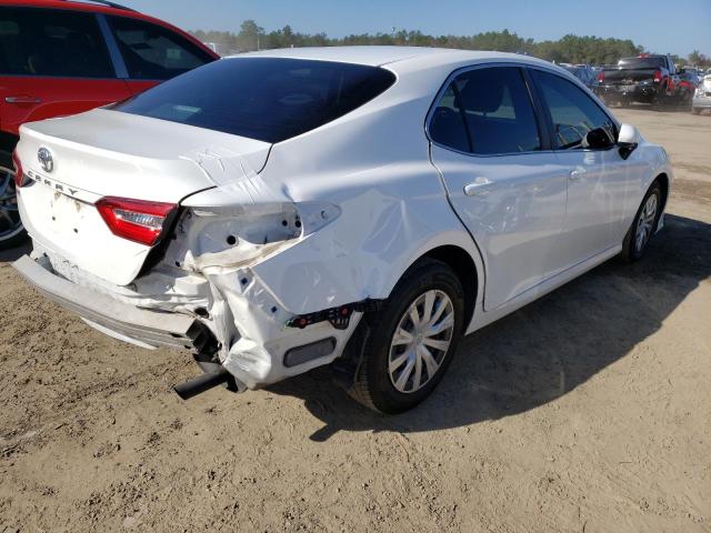 Photo 3 VIN: 4T1B11HK3JU537243 - TOYOTA CAMRY L 