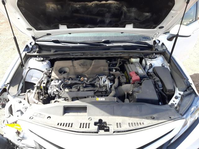 Photo 10 VIN: 4T1B11HK3JU540384 - TOYOTA CAMRY L 