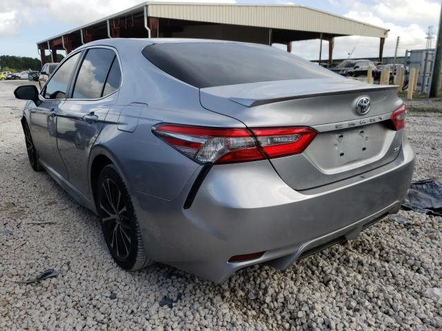 Photo 2 VIN: 4T1B11HK3JU546668 - TOYOTA CAMRY L 