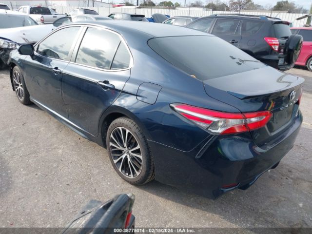 Photo 2 VIN: 4T1B11HK3JU549649 - TOYOTA CAMRY 