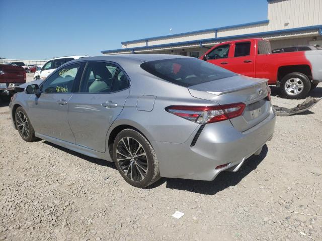 Photo 2 VIN: 4T1B11HK3JU561459 - TOYOTA CAMRY L 