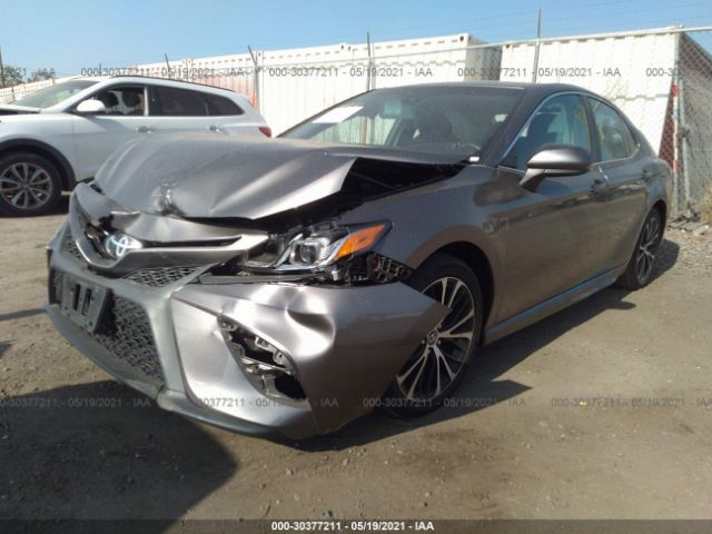 Photo 1 VIN: 4T1B11HK3JU570730 - TOYOTA CAMRY 