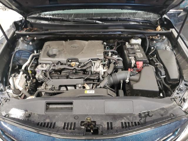 Photo 6 VIN: 4T1B11HK3JU581601 - TOYOTA CAMRY 