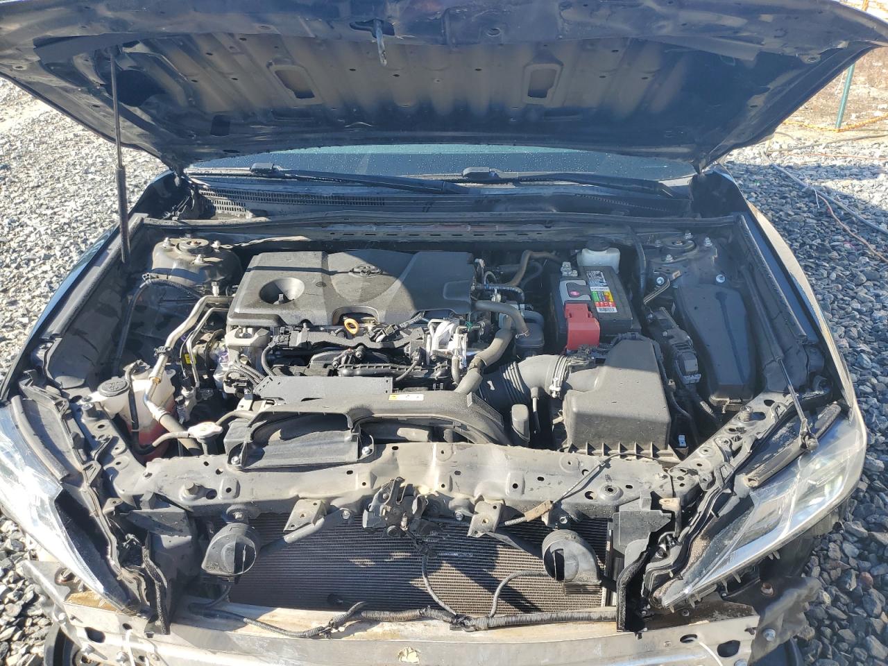 Photo 10 VIN: 4T1B11HK3JU590542 - TOYOTA CAMRY 