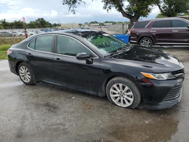 Photo 3 VIN: 4T1B11HK3JU591125 - TOYOTA CAMRY 