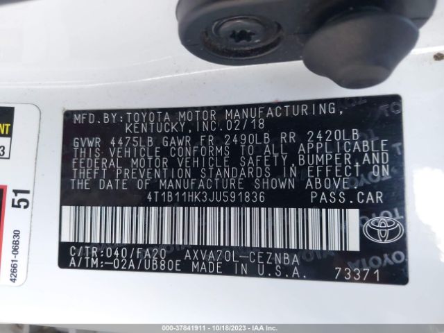 Photo 8 VIN: 4T1B11HK3JU591836 - TOYOTA CAMRY 