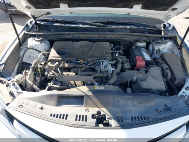 Photo 9 VIN: 4T1B11HK3JU591836 - TOYOTA CAMRY 