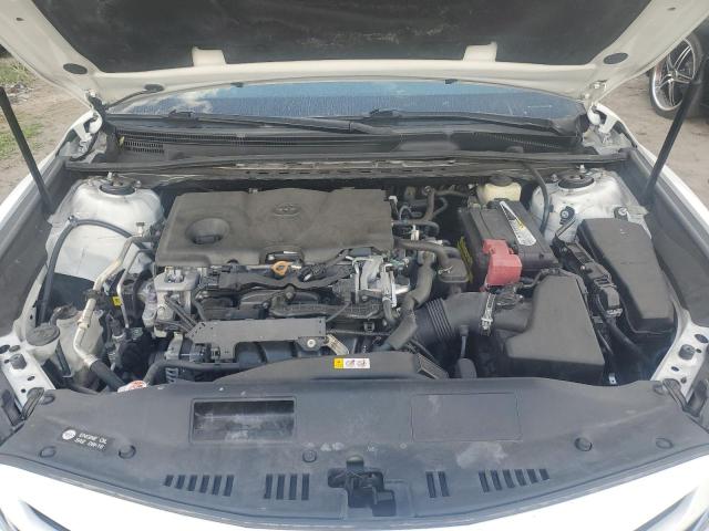 Photo 10 VIN: 4T1B11HK3JU593795 - TOYOTA CAMRY L 