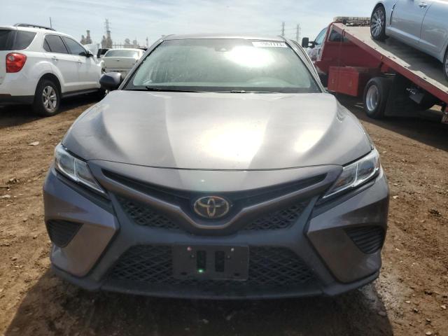 Photo 4 VIN: 4T1B11HK3JU602026 - TOYOTA CAMRY L 