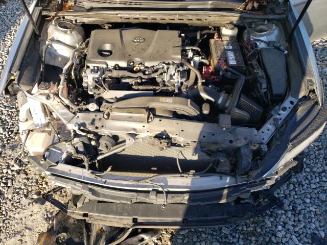 Photo 10 VIN: 4T1B11HK3JU603340 - TOYOTA CAMRY 