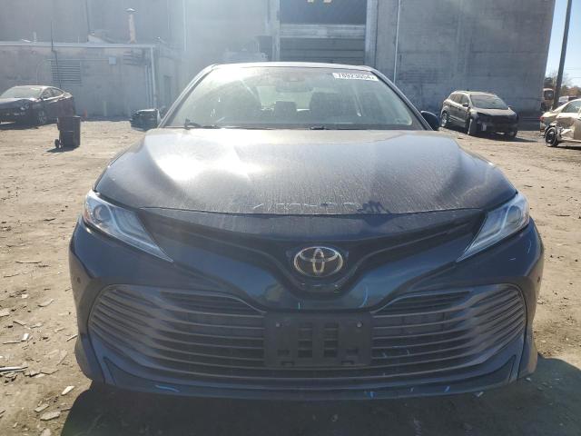 Photo 4 VIN: 4T1B11HK3JU603452 - TOYOTA CAMRY L 