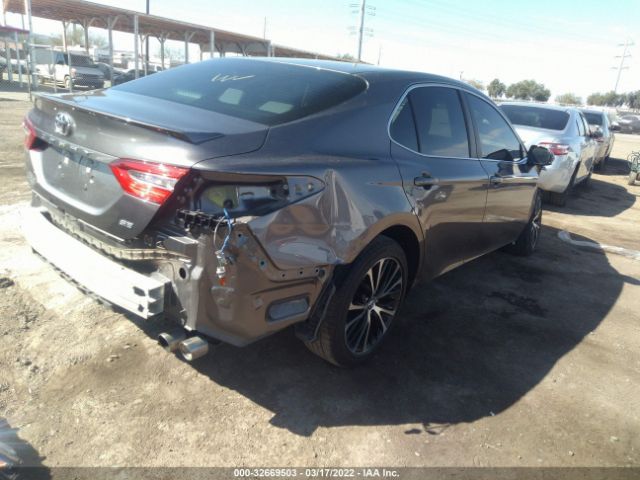 Photo 3 VIN: 4T1B11HK3JU605797 - TOYOTA CAMRY 