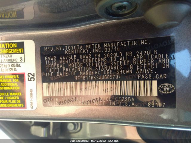 Photo 8 VIN: 4T1B11HK3JU605797 - TOYOTA CAMRY 