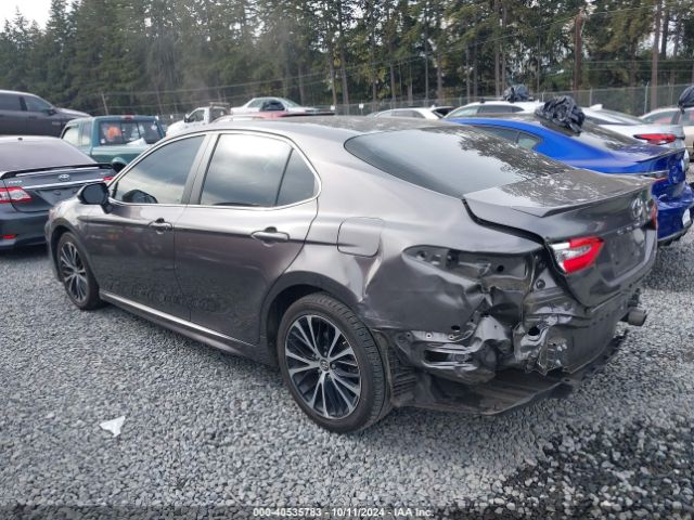 Photo 2 VIN: 4T1B11HK3JU610515 - TOYOTA CAMRY 