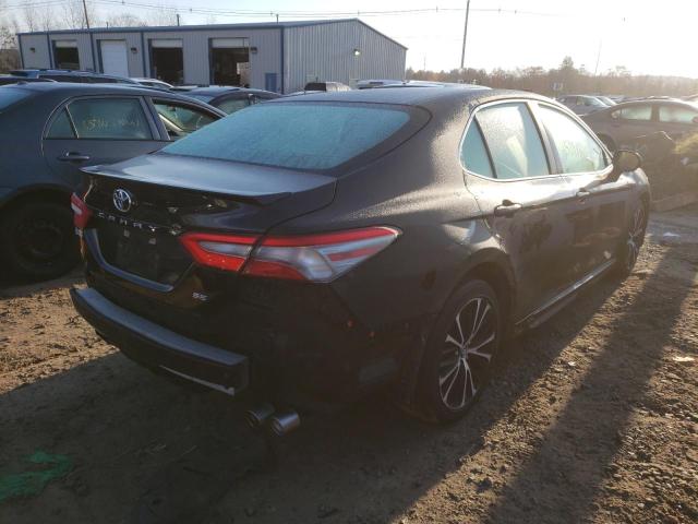 Photo 3 VIN: 4T1B11HK3JU615407 - TOYOTA CAMRY L 