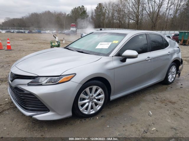 Photo 1 VIN: 4T1B11HK3JU616198 - TOYOTA CAMRY 