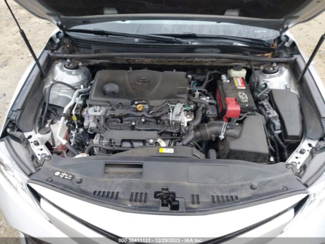 Photo 9 VIN: 4T1B11HK3JU616198 - TOYOTA CAMRY 