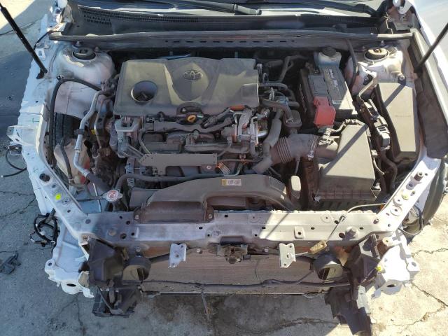 Photo 10 VIN: 4T1B11HK3JU620008 - TOYOTA CAMRY L 