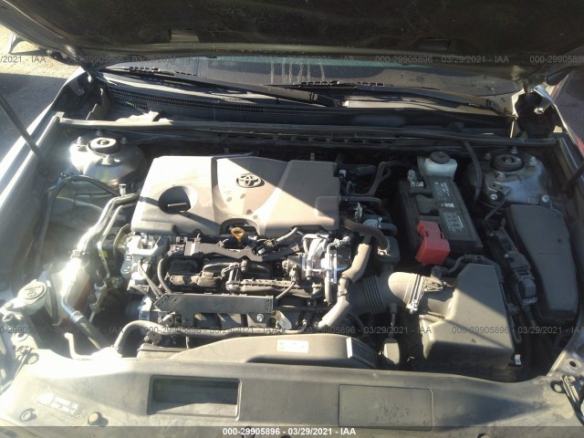 Photo 9 VIN: 4T1B11HK3JU623586 - TOYOTA CAMRY 