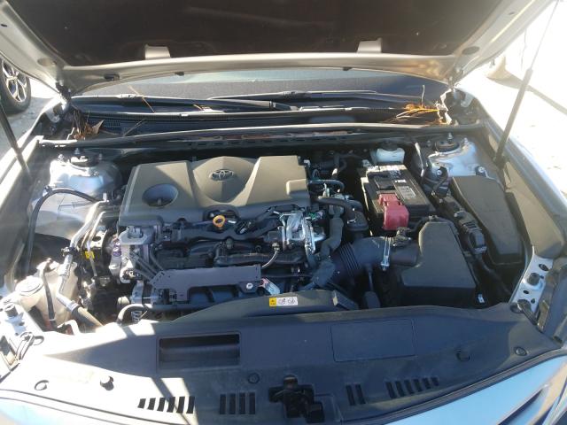 Photo 6 VIN: 4T1B11HK3JU632143 - TOYOTA CAMRY 