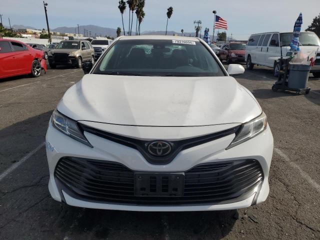 Photo 4 VIN: 4T1B11HK3JU635463 - TOYOTA CAMRY L 