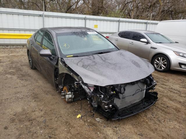 Photo 0 VIN: 4T1B11HK3JU641702 - TOYOTA CAMRY L 