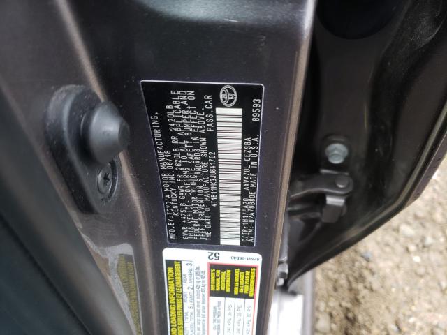 Photo 9 VIN: 4T1B11HK3JU641702 - TOYOTA CAMRY L 