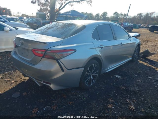 Photo 3 VIN: 4T1B11HK3JU643157 - TOYOTA CAMRY 