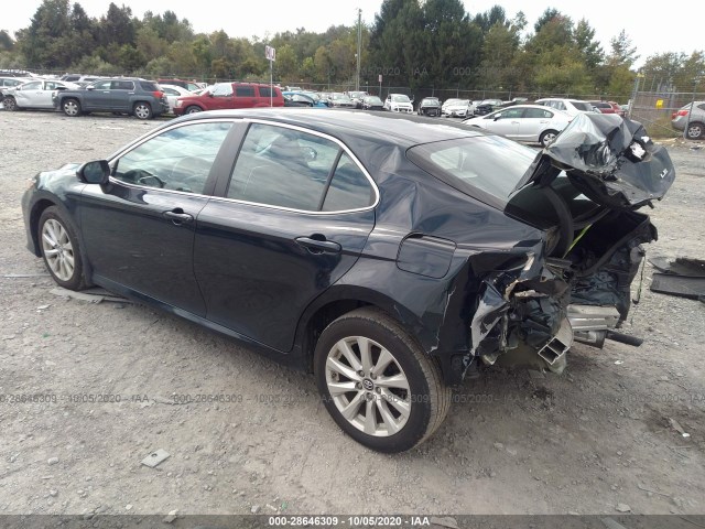 Photo 2 VIN: 4T1B11HK3JU660878 - TOYOTA CAMRY 